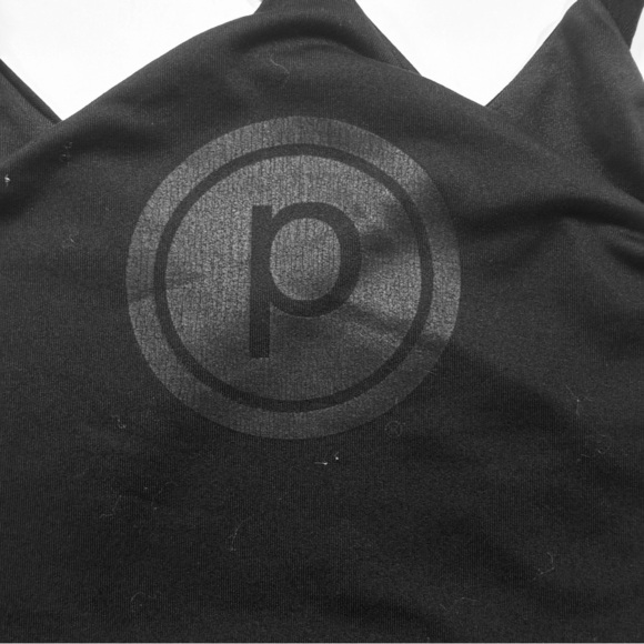 Pure Barre Low Impact Sports Bra Black No Tag See Measurements - Picture 4 of 5